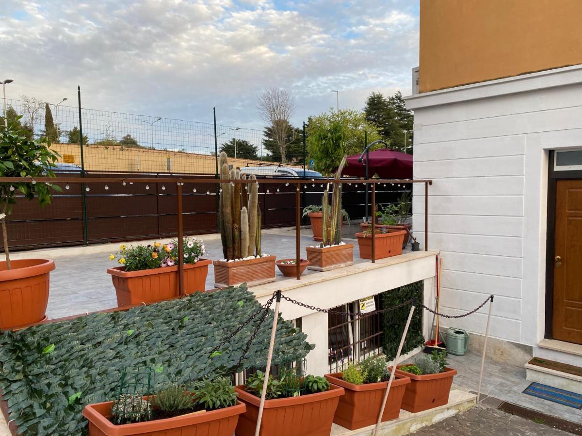 Officinale Rome Apartment, Pineta Sacchetti Εξωτερικό φωτογραφία