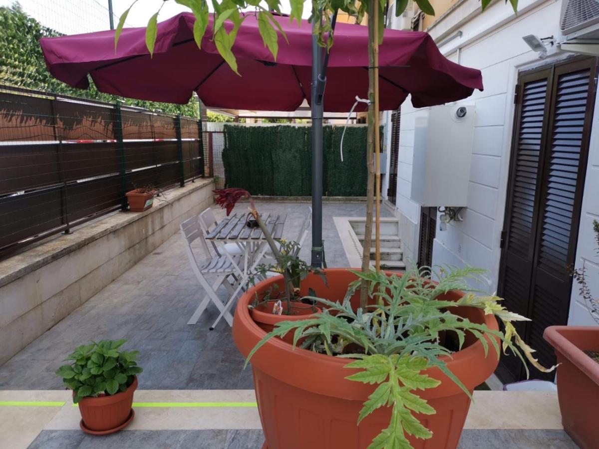 Officinale Rome Apartment, Pineta Sacchetti Εξωτερικό φωτογραφία